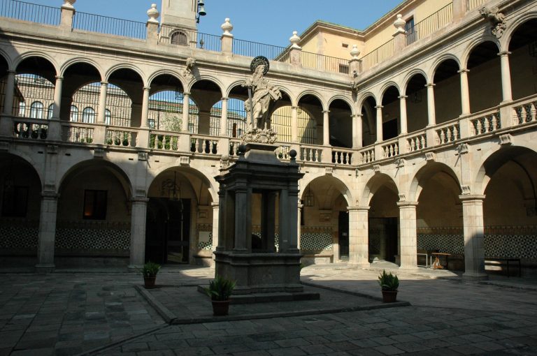 CONSCIÈNCIA I JUSTÍCIA PRESENTA EL SEU PRIMER LLIBRE CORAL FENT CAMÍ CAP A UNA JUSTÍCIA CO.LABORATIVA